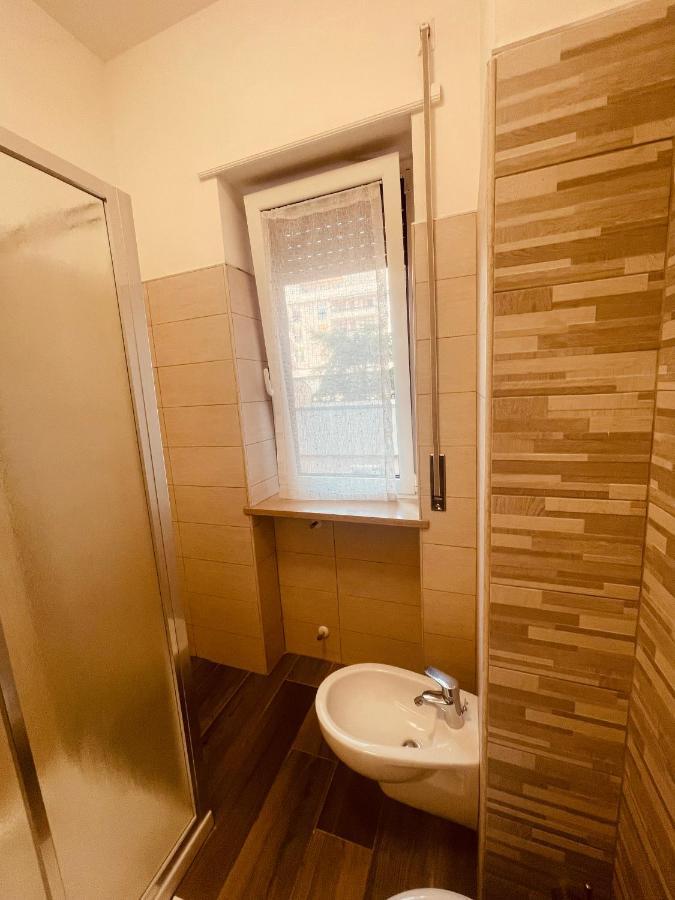 Carducci 83 Bed & Breakfast Pescara Ngoại thất bức ảnh